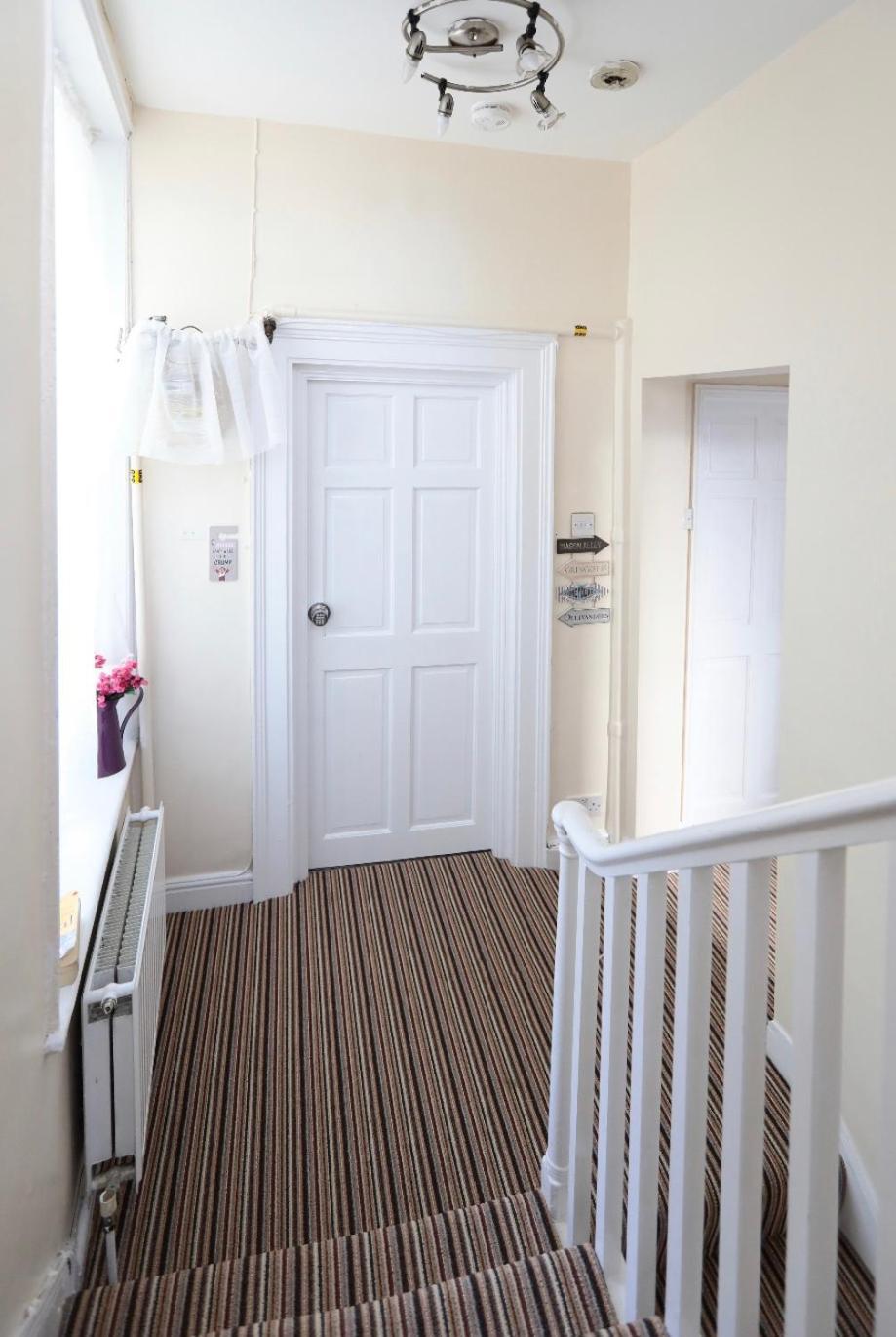 Lord Merit Guest House King'S Cross Grays Inn Road London Exterior photo